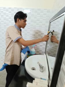 Housekeeping Hotel Bathroom